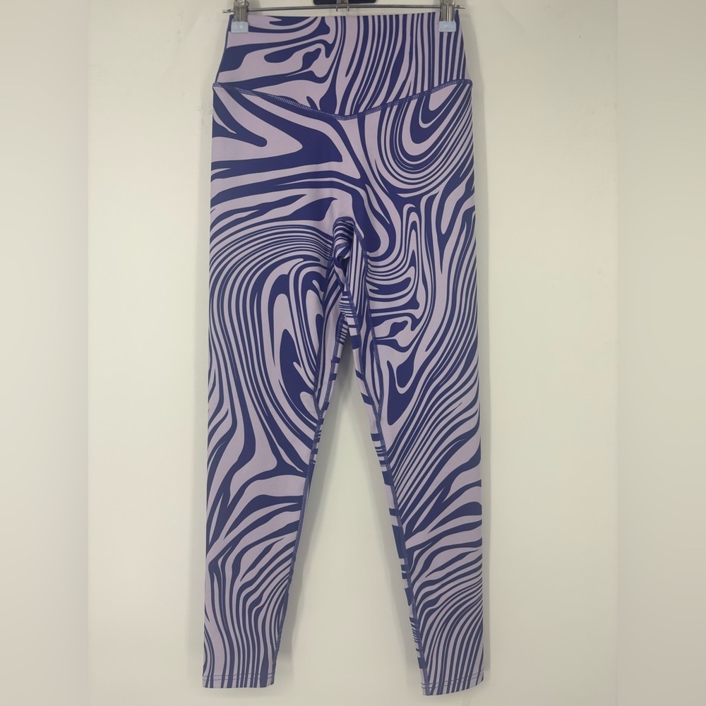 NWOT Cosmopolitan Balance Athletica Vitality Ascend Pant Storm Purple S - Picture 4 of 5